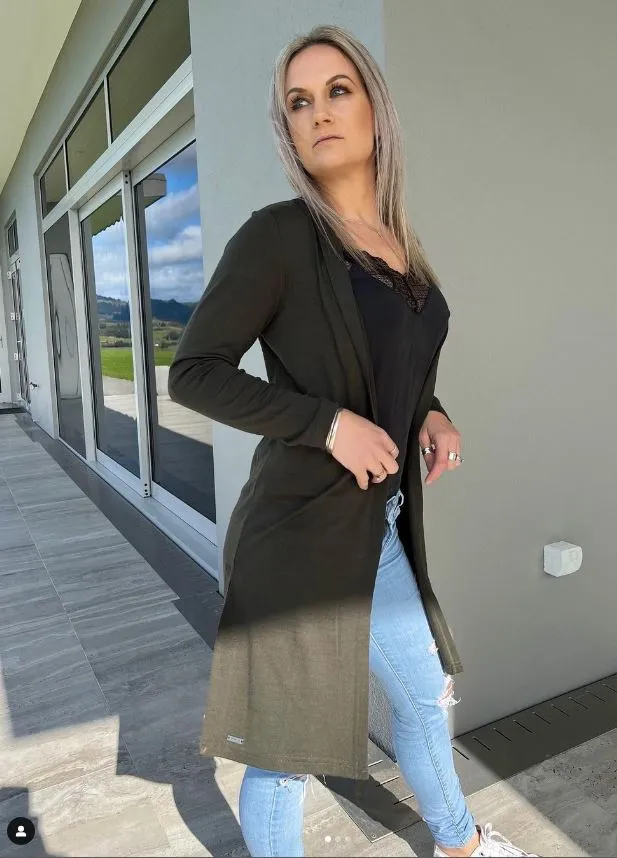 EBAS562 ELONGATED LONGLINE EDGE TO EDGE W SPLITS