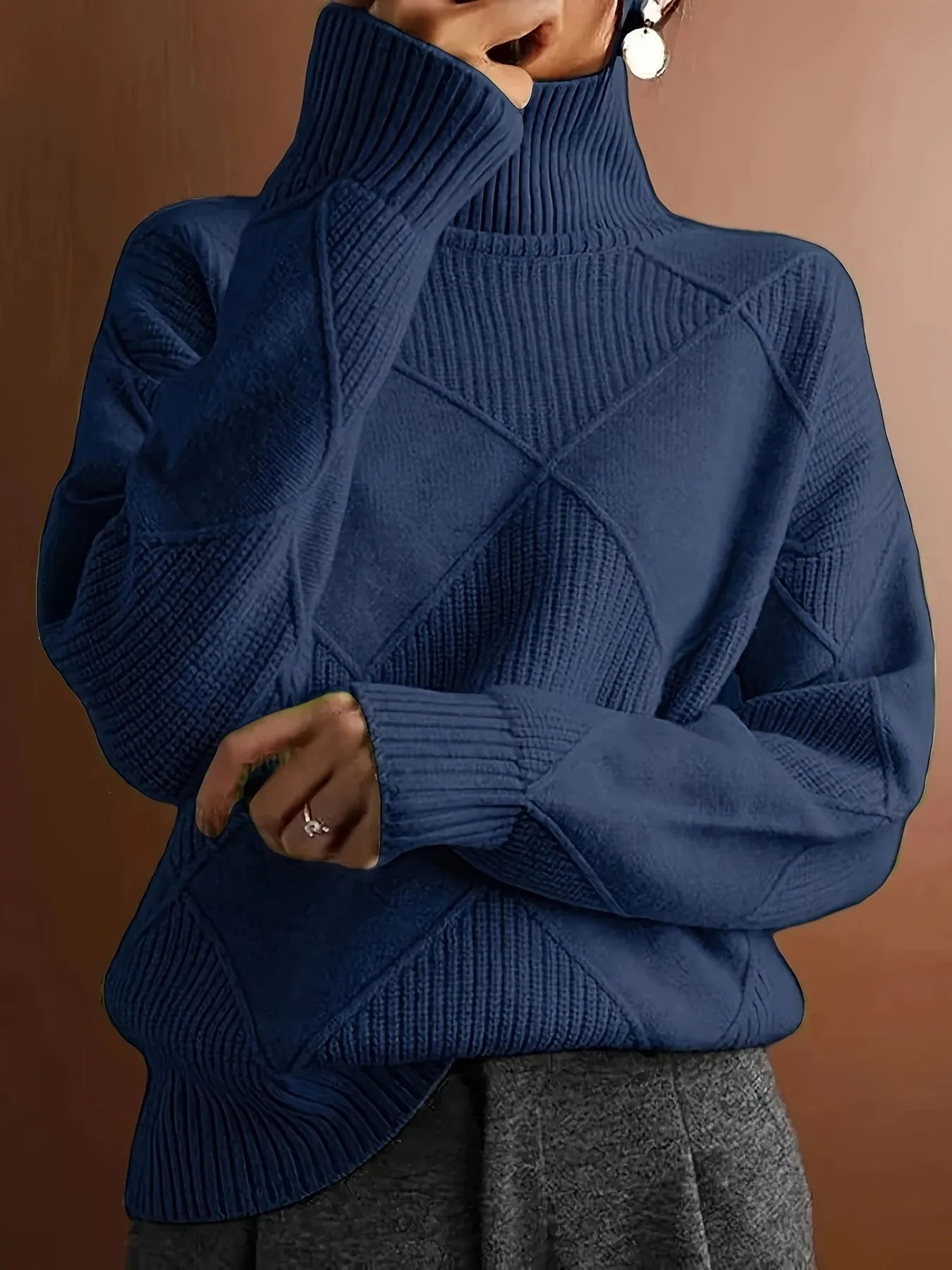 Plus Size Solid Color Knitted Sweater, Casual Turtleneck Long Sleeve Sweater For Fall & Winter, Women's Plus Size Clothing