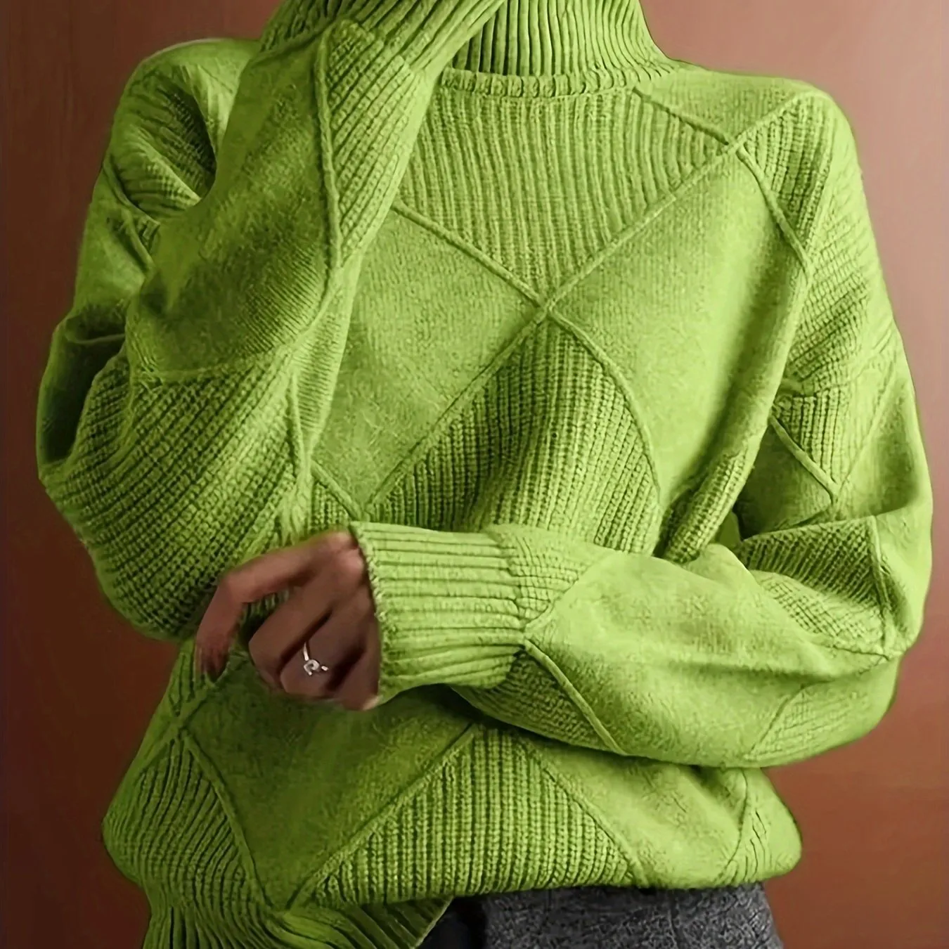 Plus Size Solid Color Knitted Sweater, Casual Turtleneck Long Sleeve Sweater For Fall & Winter, Women's Plus Size Clothing